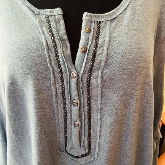 Beaded Top - Picture 4 of 5